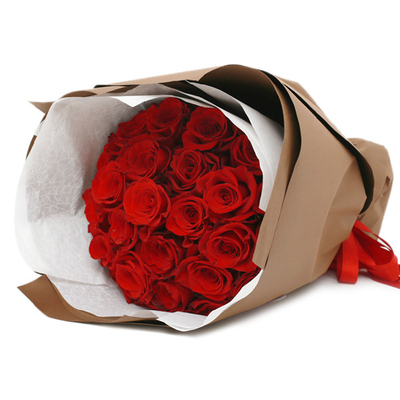 Flor natural do papel de embalagem Que envolve folhas para flores frescas de Rosa